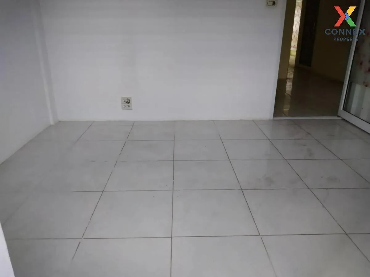 For Sale Commercial Building , Nakhon Pathom Trade Center , high 