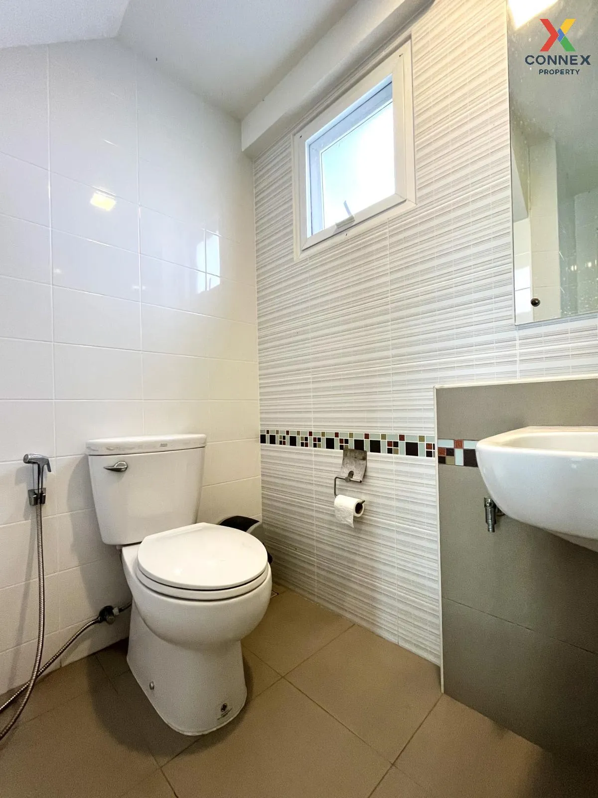 ขายบ้าน  มัณฑนา ศรีนครินทร์-ร่มเกล้า หน้ากว้าง มีนบุรี เขต มีนบุร