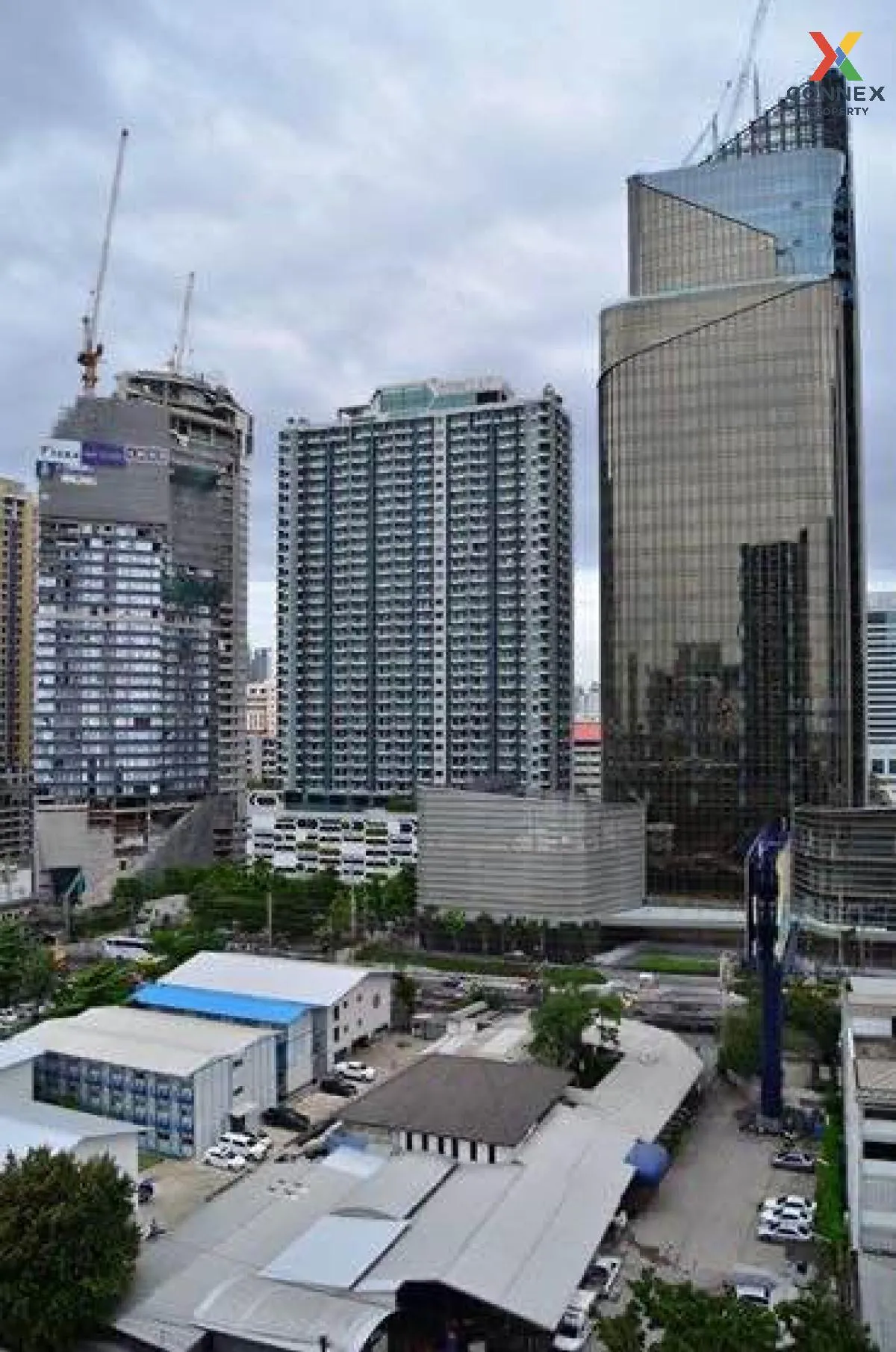 เช่าคอนโด  ไลฟ์ อโศก MRT-เพชรบุรี บางกะปิ เขต ห้วยขวาง กรุงเทพ CX