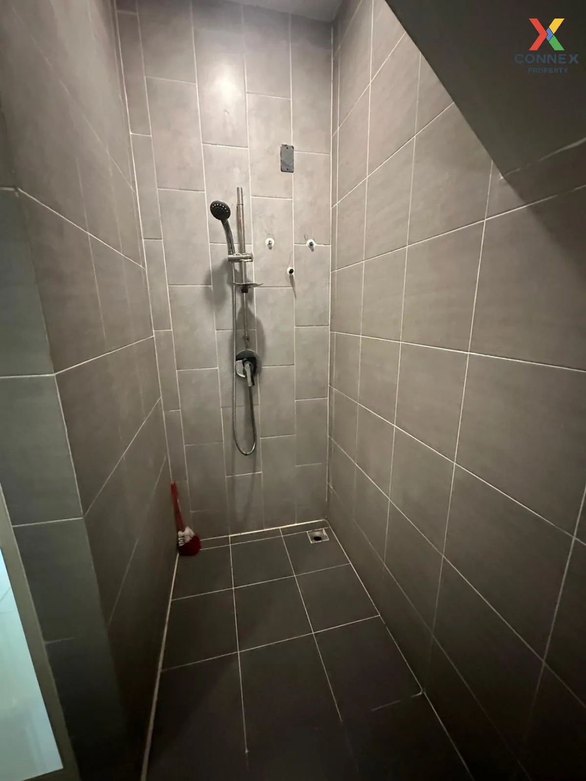 ขายทาวน์เฮ้าส์/ทาวน์โฮม  เบล็สซิตี้ พาร์ค สุขุมวิท-บางปู ท้ายบ้าน