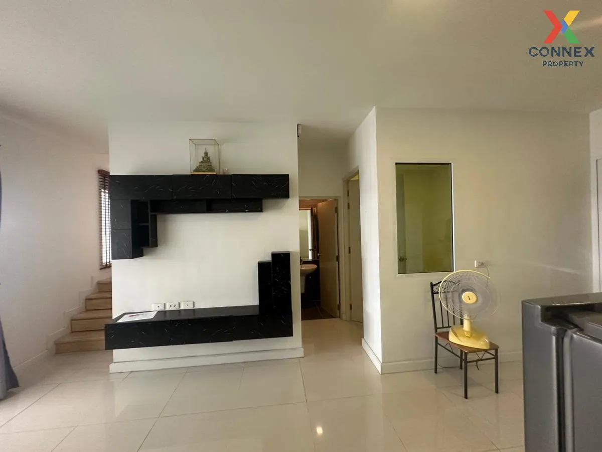 ขายทาวน์เฮ้าส์/ทาวน์โฮม  เบล็สซิตี้ พาร์ค สุขุมวิท-บางปู ท้ายบ้าน