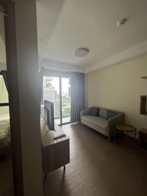 เช่าคอนโด  รีเกิล สาทร - นราธิวาส BTS-ช่องนนทรี ทุ่งมหาเมฆ เขต สาทร กรุงเทพ CX-93569