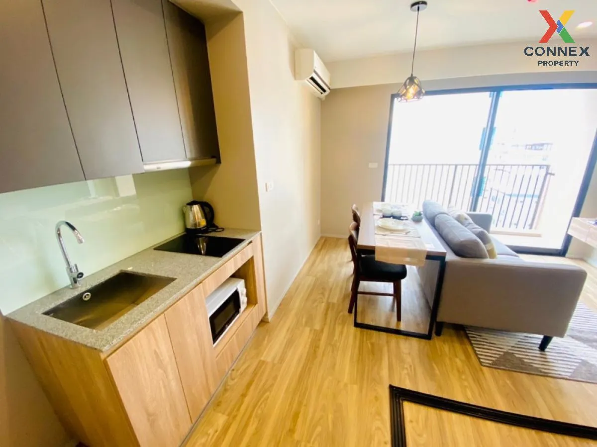 For Rent Condo , Blossom Condo @ Sathorn Charoenrat , BTS-Surasak 4