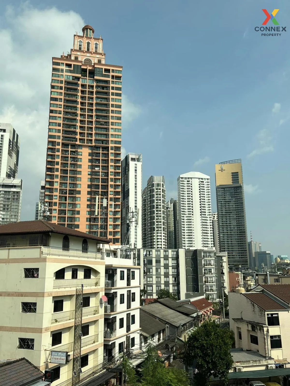 เช่าคอนโด  ทราเพโซ สุขุมวิท 16 MRT-ศูนย์การประชุมแห่งชาติสิริกิติ