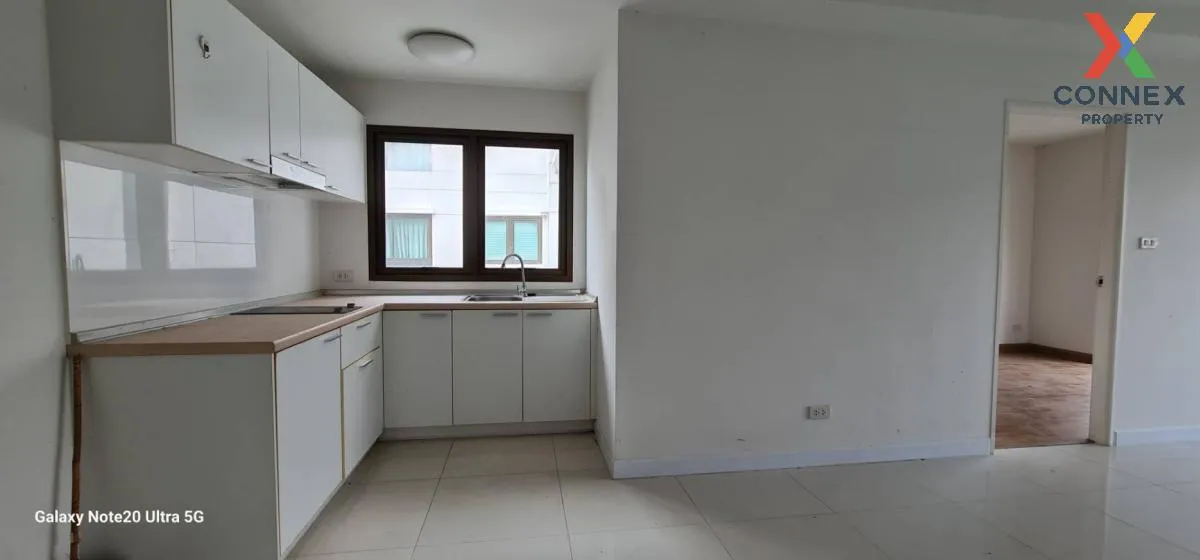 ขายคอนโด  ซัมเมอร์ การ์เดนท์ แจ้งวัฒนะ 19 วิวสวย ห้องมุม คลองเกลื 3