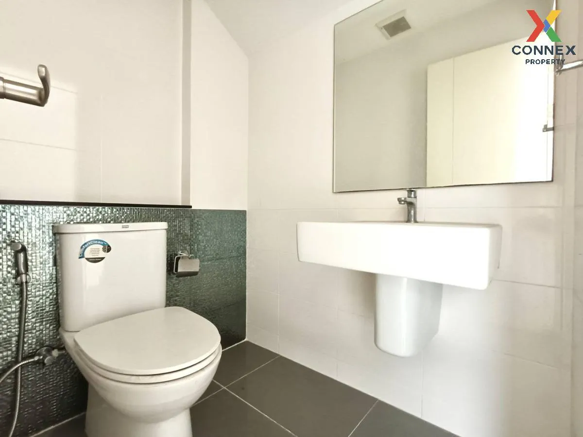 For Sale Townhouse/Townhome  , Baan Klang Muang Rama 9-Krungthep 