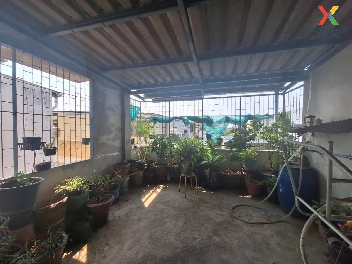 For Sale Commercial Building , Baan Sriphet Petchkasem 106 , Nong