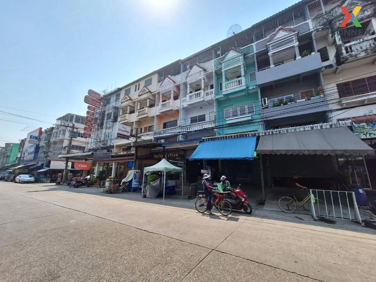 For Sale Commercial Building , Baan Sriphet Petchkasem 106 , Nong 2