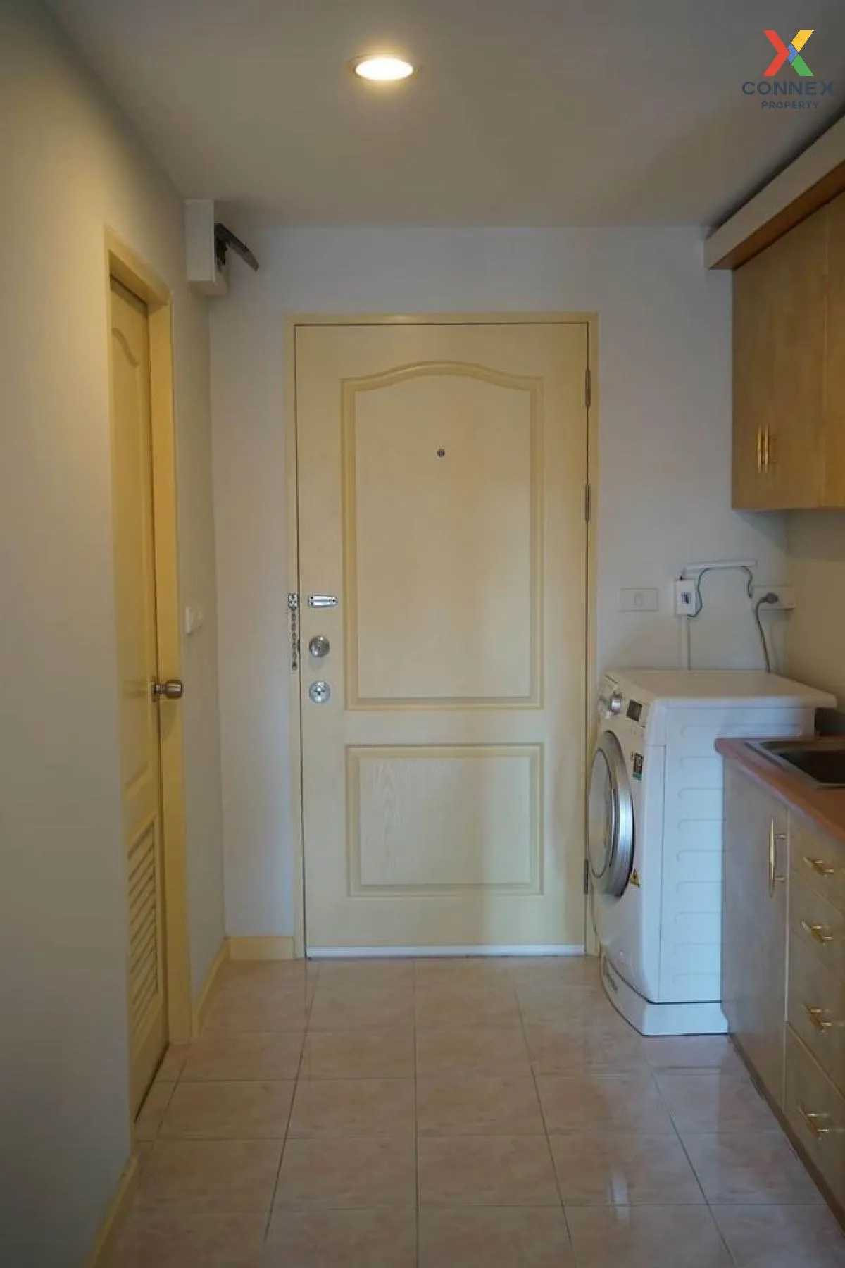 For Rent Condo , Silom Terrace , BTS-Sala Daeng , Silom , Bang Ra