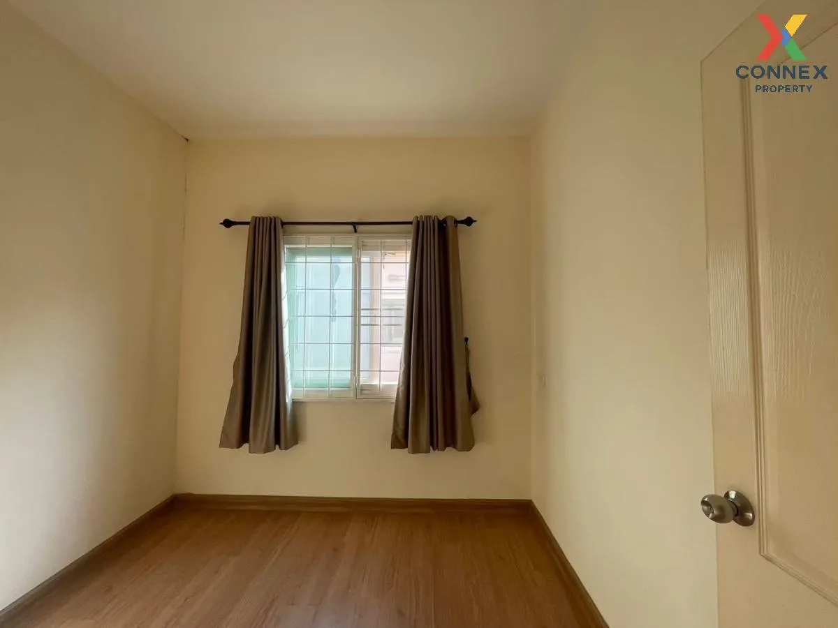 ขายทาวน์เฮ้าส์/ทาวน์โฮม  โกลเด้น ทาวน์ บางนา-กิ่งแก้ว ราชาเทวะ บา