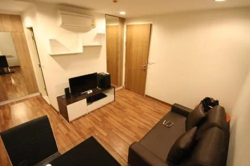 ขายคอนโด  ซีนิธ เพลส สุขุมวิท 42 BTS-เอกมัย พระโขนง เขต คลองเตย กรุงเทพ CX-93840