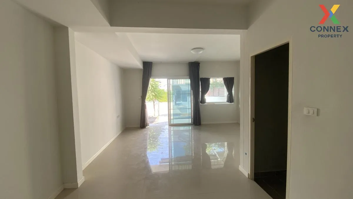 For Sale Townhouse/Townhome  , Villaggio Rangsit-Klong 3 , corner 4