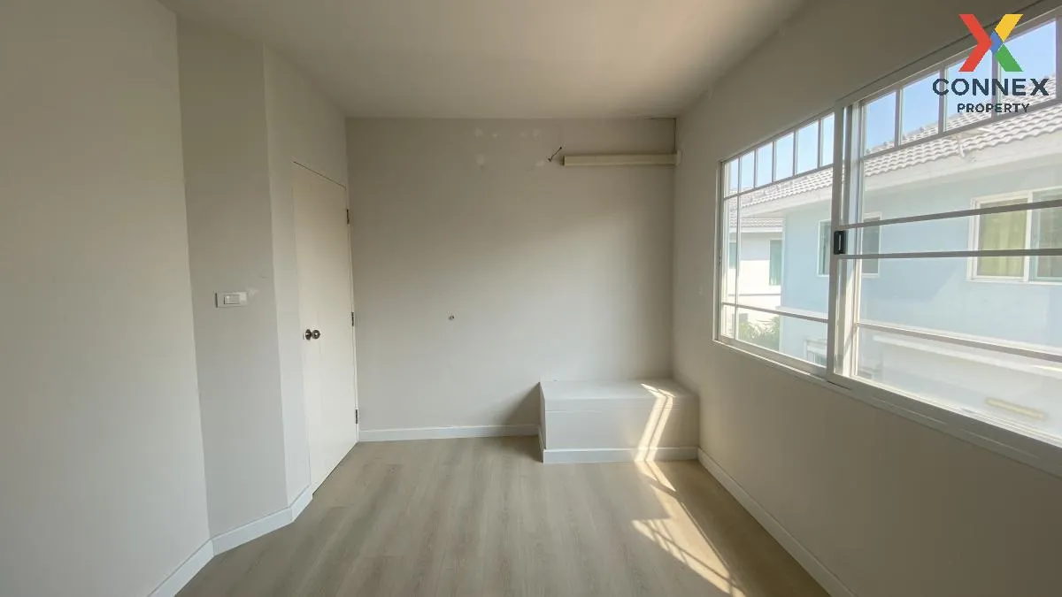 For Sale Townhouse/Townhome  , Villaggio Rangsit-Klong 3 , corner