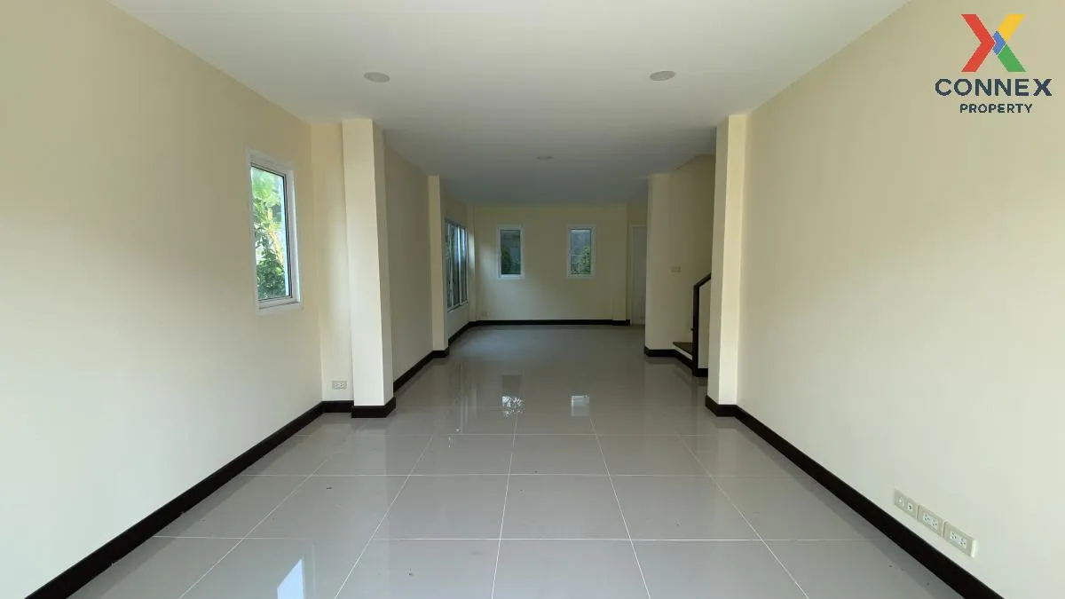 For Sale House ,  Baan Poomsiri Rangsit-Klong 7 , corner unit , K 3