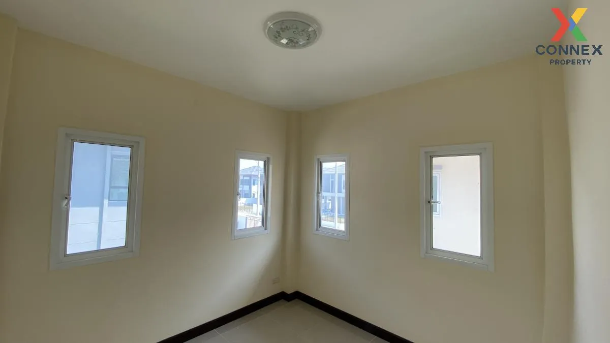 For Sale House ,  Baan Poomsiri Rangsit-Klong 7 , corner unit , K