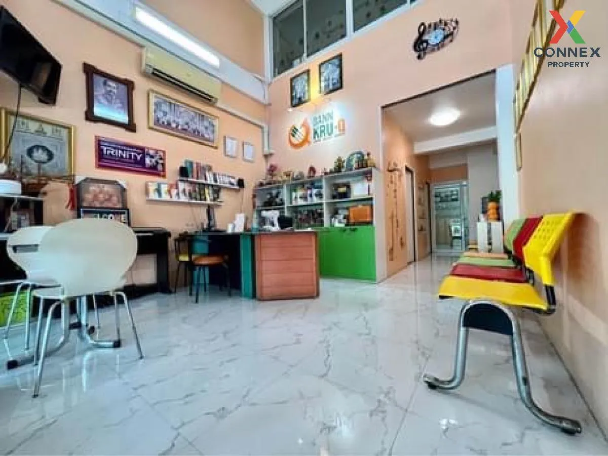 ขายอาคารพาณิชย์ 4 ชั้น หน้า ซอย หมู่บ้าน สุวรรณ-สุวรรณภูมิ บางพลี 3