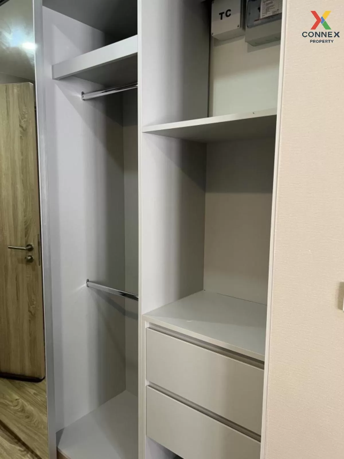 For Sale Condo , Blossom Condo @ Sathorn Charoenrat , BTS-Surasak For Sale Condo , Blossom Condo @ Sathorn Charoenrat , BTS-Surasak