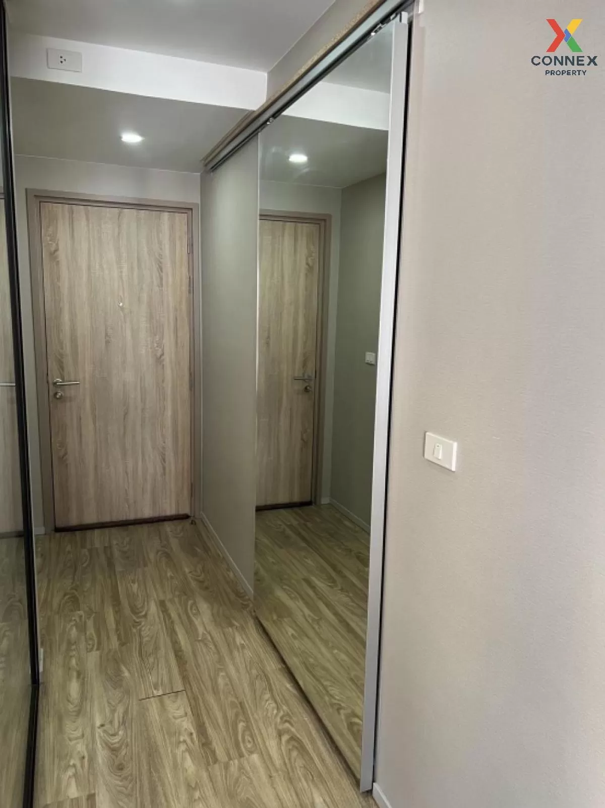 For Sale Condo , Blossom Condo @ Sathorn Charoenrat , BTS-Surasak For Sale Condo , Blossom Condo @ Sathorn Charoenrat , BTS-Surasak