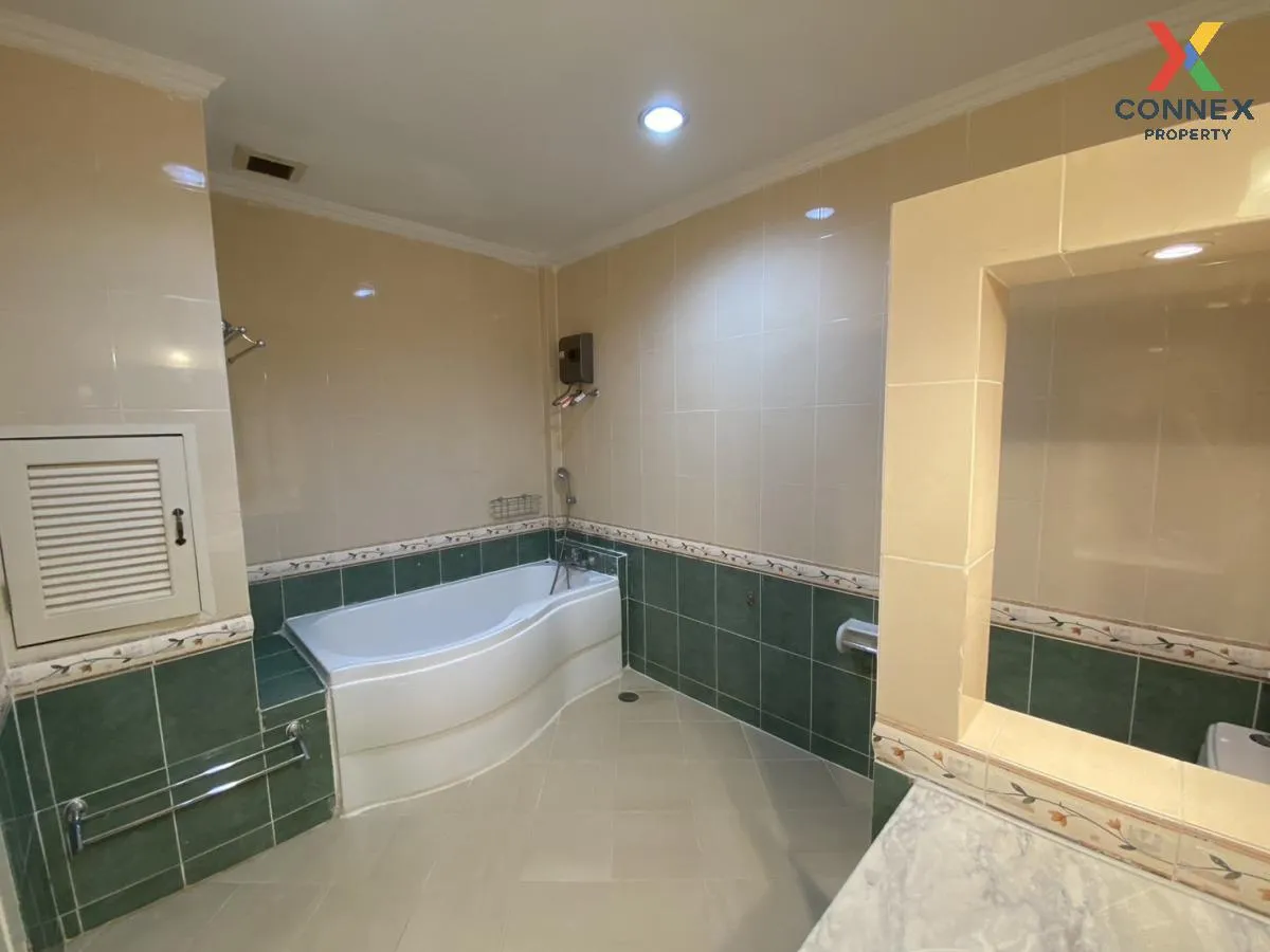 เช่าทาวน์เฮ้าส์/ทาวน์โฮม  แฟนตาเซีย วิลล่า 2 BTS-แบริ่ง สำโรงเหนื