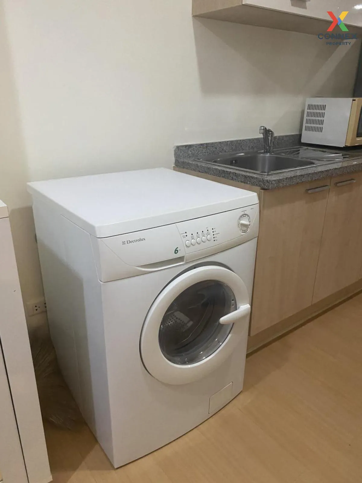 เช่าคอนโด  เดอะ เทรนดี้ คอนโดมิเนียม BTS-นานา คลองเตยเหนือ เขต วั