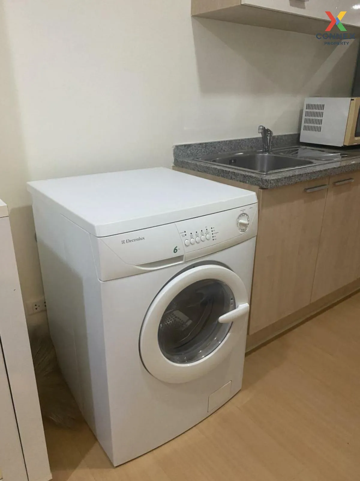 เช่าคอนโด  เดอะ เทรนดี้ คอนโดมิเนียม BTS-นานา คลองเตยเหนือ เขต วั