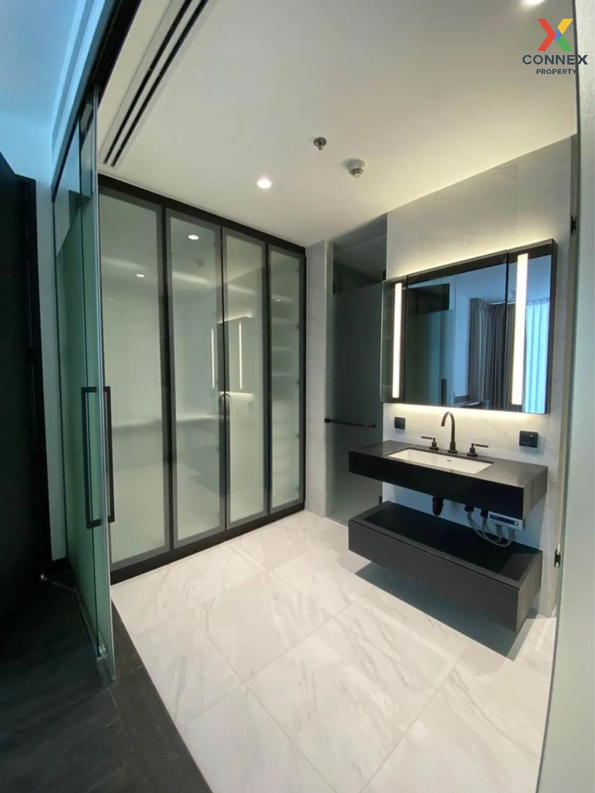 For Rent Condo , Tait Sathorn 12 , BTS-Saint Louis , Silom , Bang