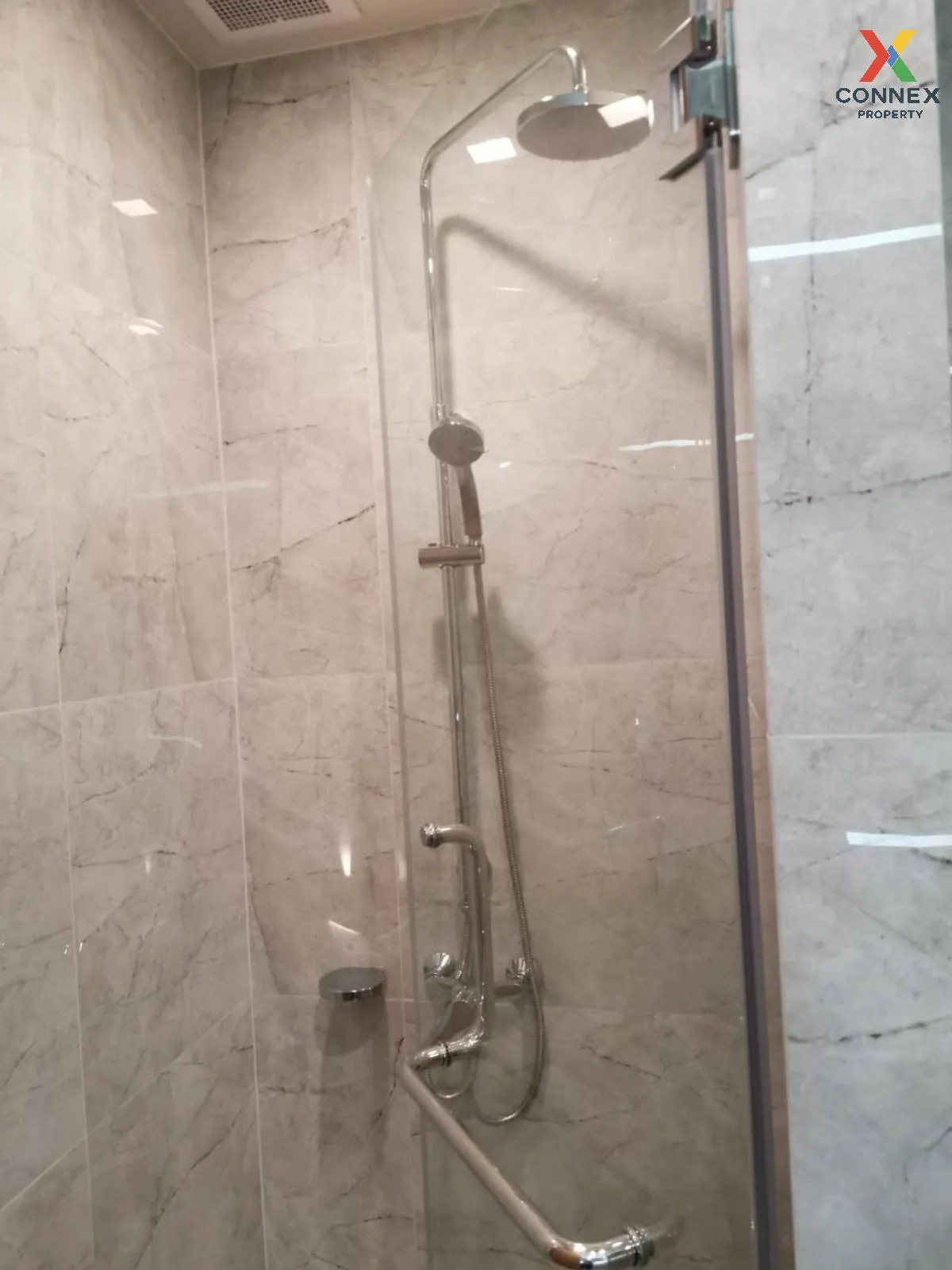 For Rent Condo , Noble Around Sukhumvit 33 , BTS-Phrom Phong , Kh