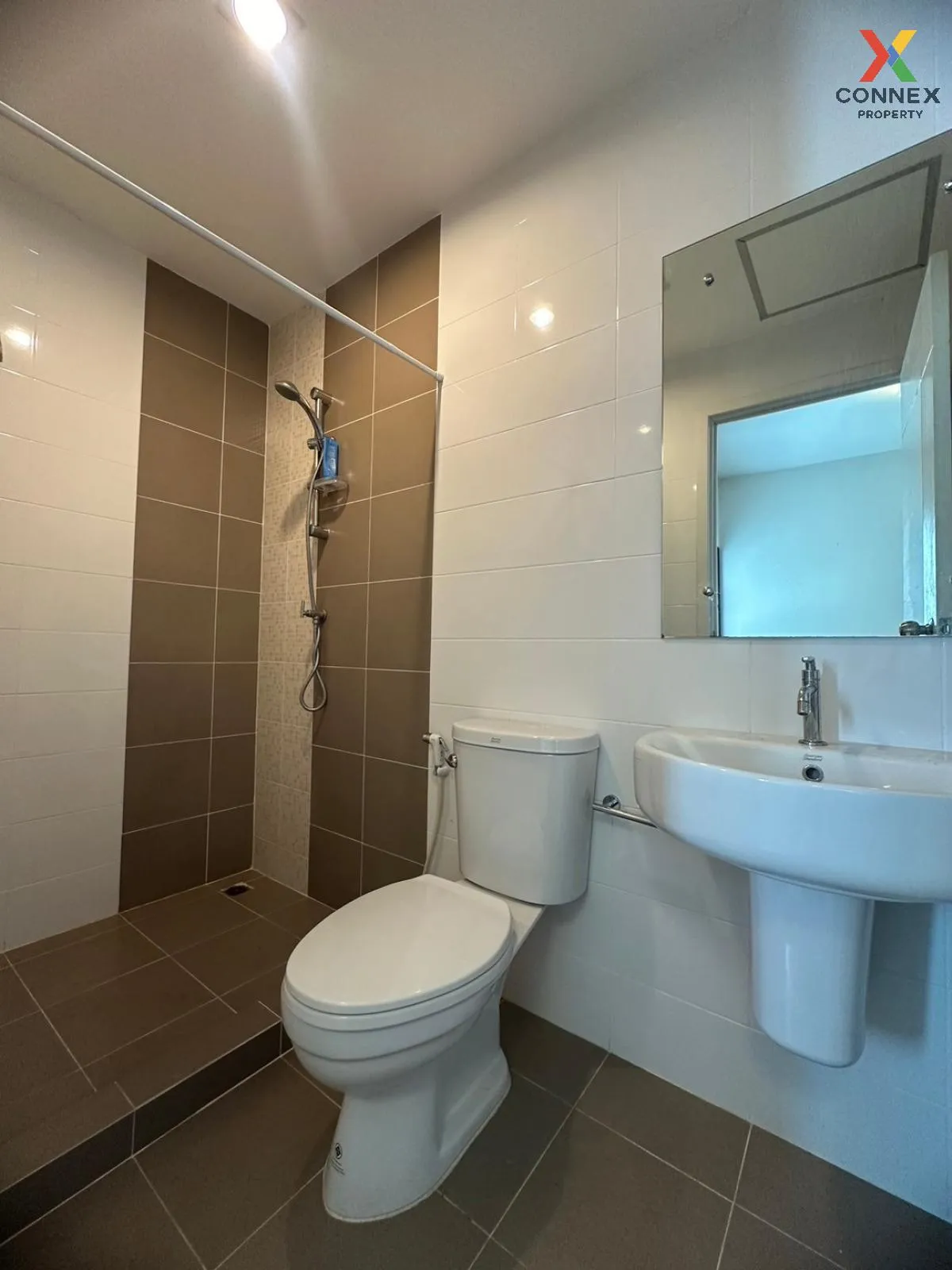 For Sale Townhouse/Townhome  , Casa City Wongwaen-Lamlukka , Buen