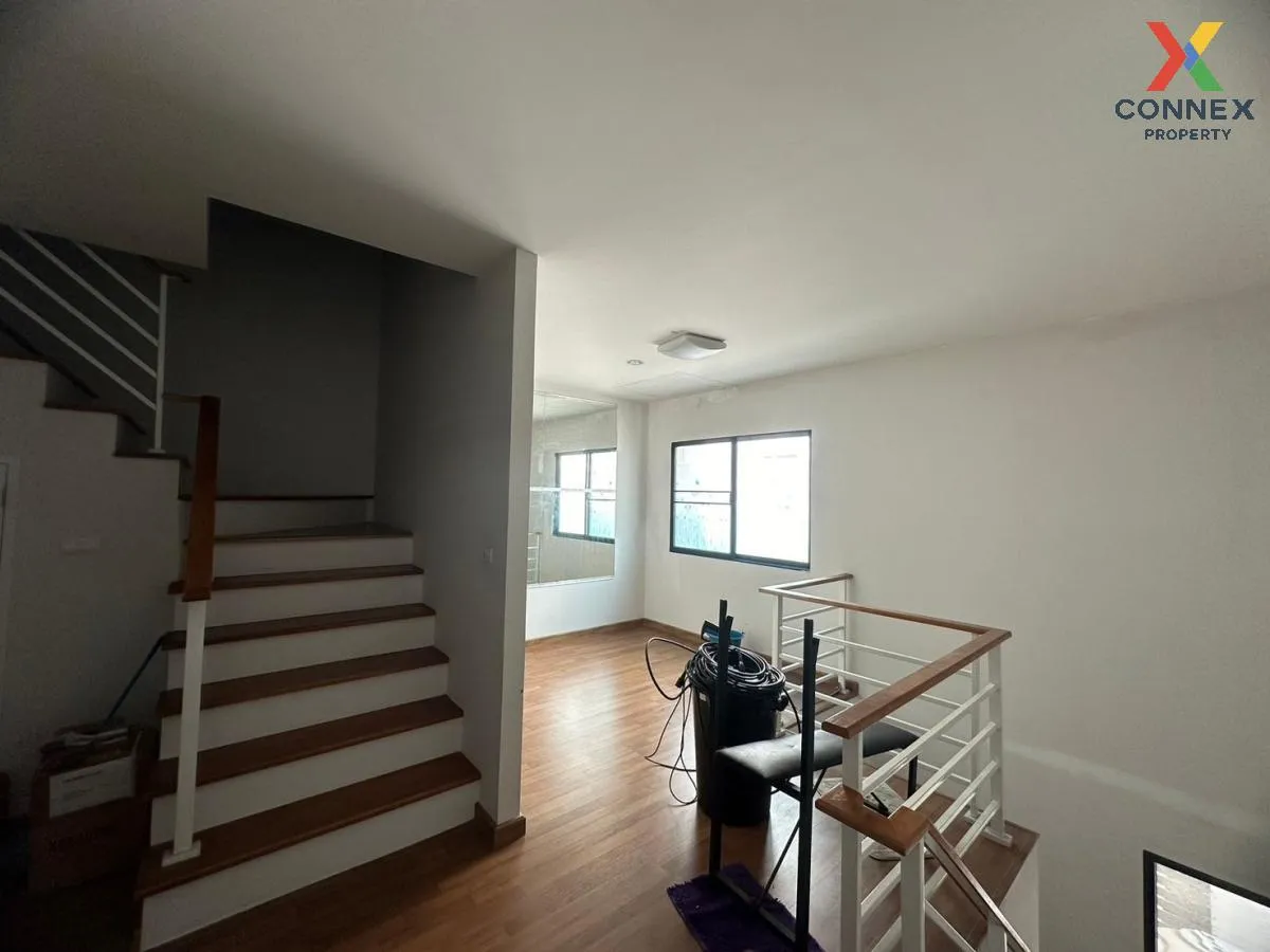 For Sale Townhouse/Townhome  , Casa City Wongwaen-Lamlukka , Buen