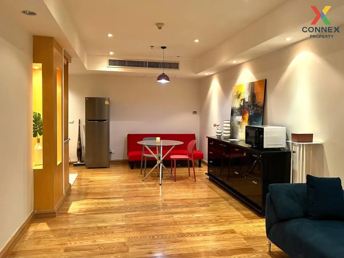 For Rent Condo , State Tower , BTS-Saphan Taksin , Silom , Bang R 3
