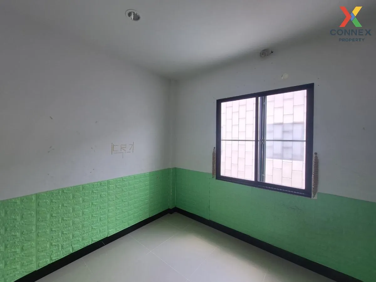 For Sale Townhouse/Townhome  , K.C. City Plus , Lam Luk Ka , Nong