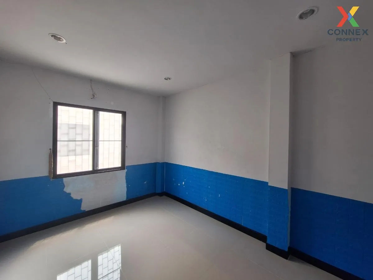 For Sale Townhouse/Townhome  , K.C. City Plus , Lam Luk Ka , Nong