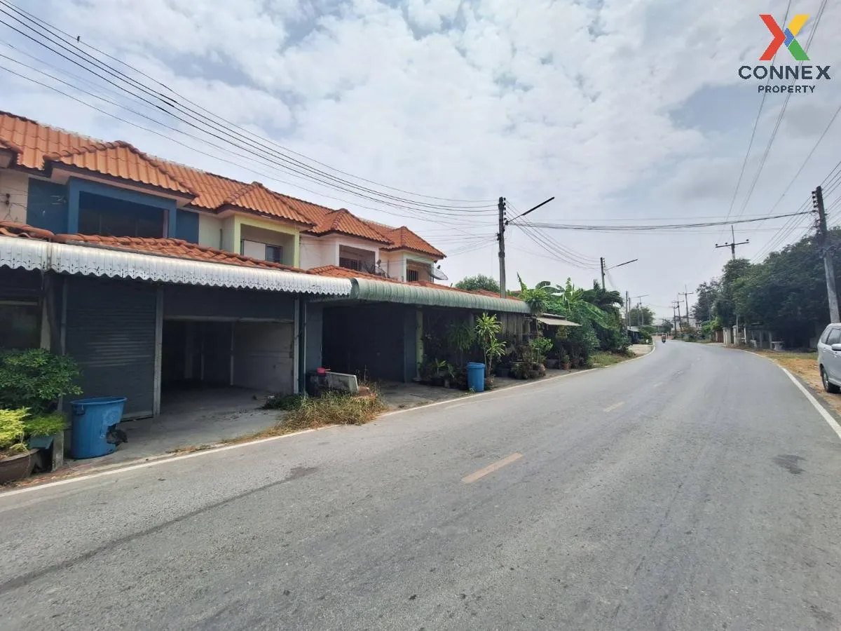 For Sale Townhouse mainroad Nakhon Phatom , Sam Khwai Phueak , mu For Sale Townhouse mainroad Nakhon Phatom , Sam Khwai Phueak , mu 3