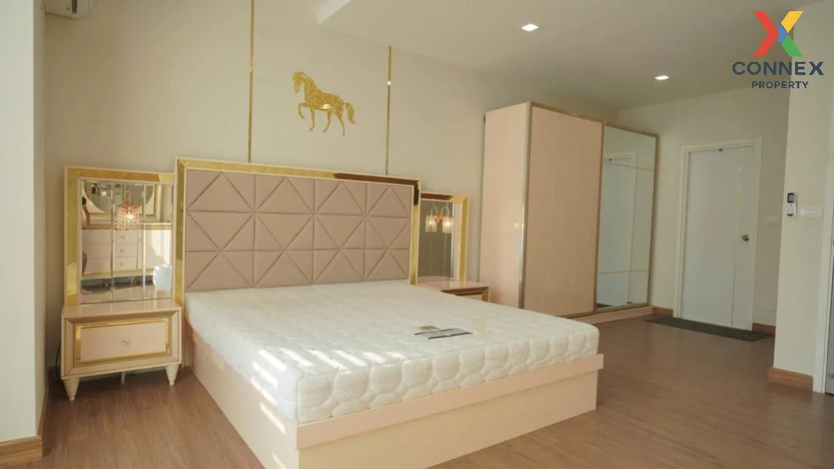 ขายทาวน์เฮ้าส์/ทาวน์โฮม  พาทิโอ รามคำแหง-วงแหวน ห้องมุม คลองสองต้