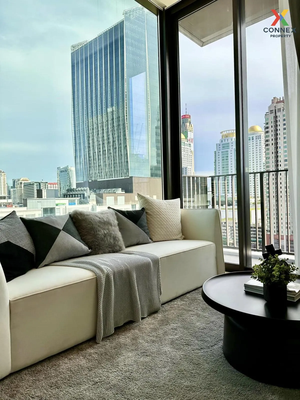 เช่าคอนโด  28 ชิดลม BTS-ชิดลม ลุมพินี เขต ปทุมวัน กรุงเทพ CX-9453 2