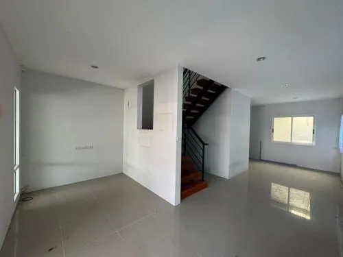 For Sale Townhouse/Townhome  , Chatluang 15 Pathum Thani , corner unit , Bang Toei , Sam Khok , Pathum Thani , CX-94545