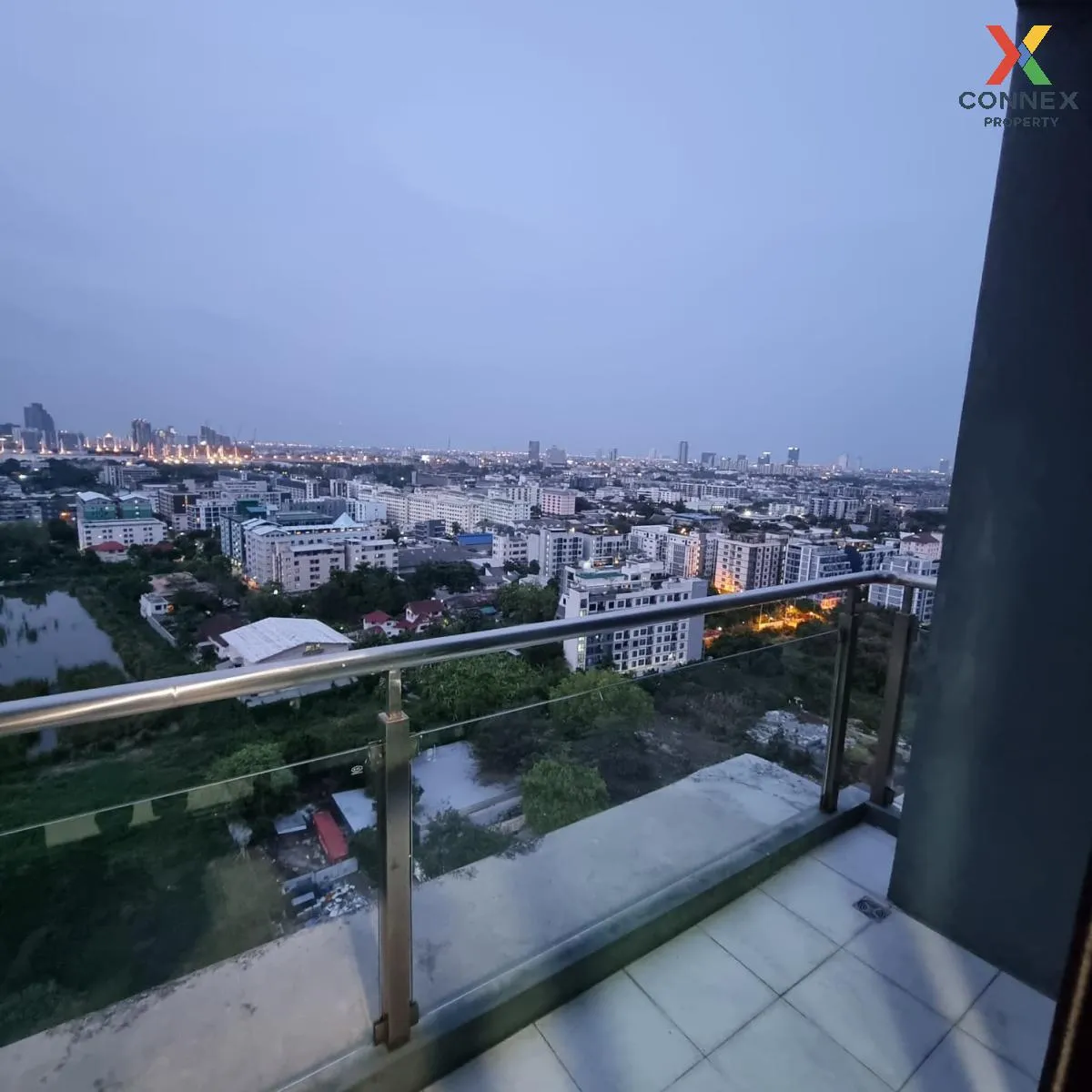 เช่าคอนโด  ไนท์บริดจ์ แบริ่ง BTS-แบริ่ง สำโรงเหนือ เขต ดอนเมือง ส