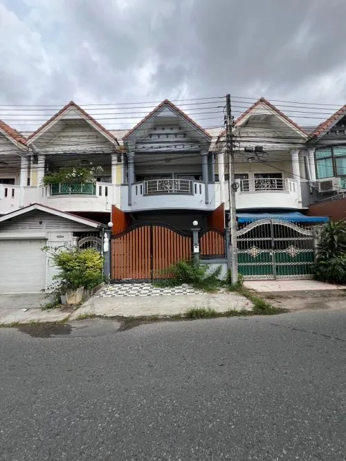 For Sale Townhouse Soi Khao Talo 9 , Nong Prue , Bang Lamung , Chon Buri , CX-94581