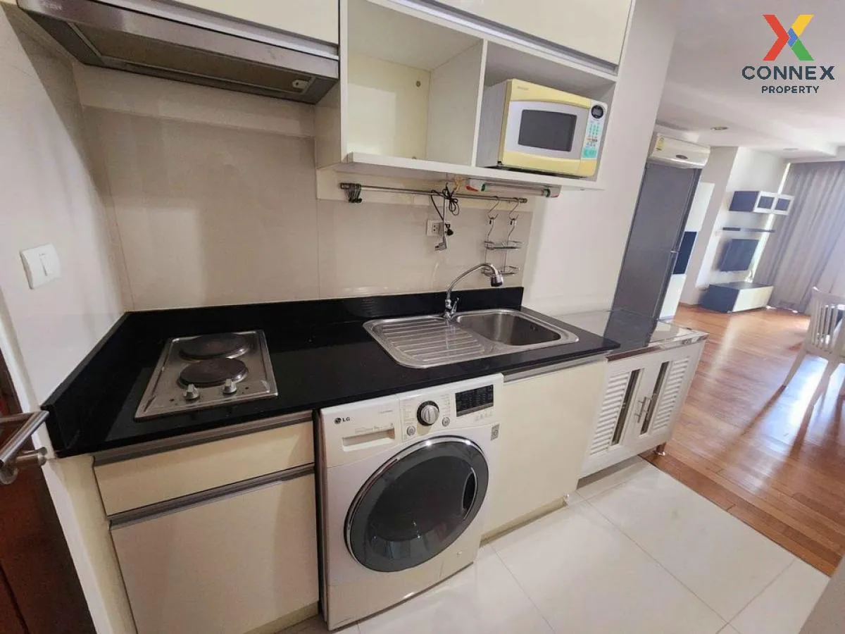 For Sale Condo , Abstracts Phahonyothin Park , corner unit , BTS-