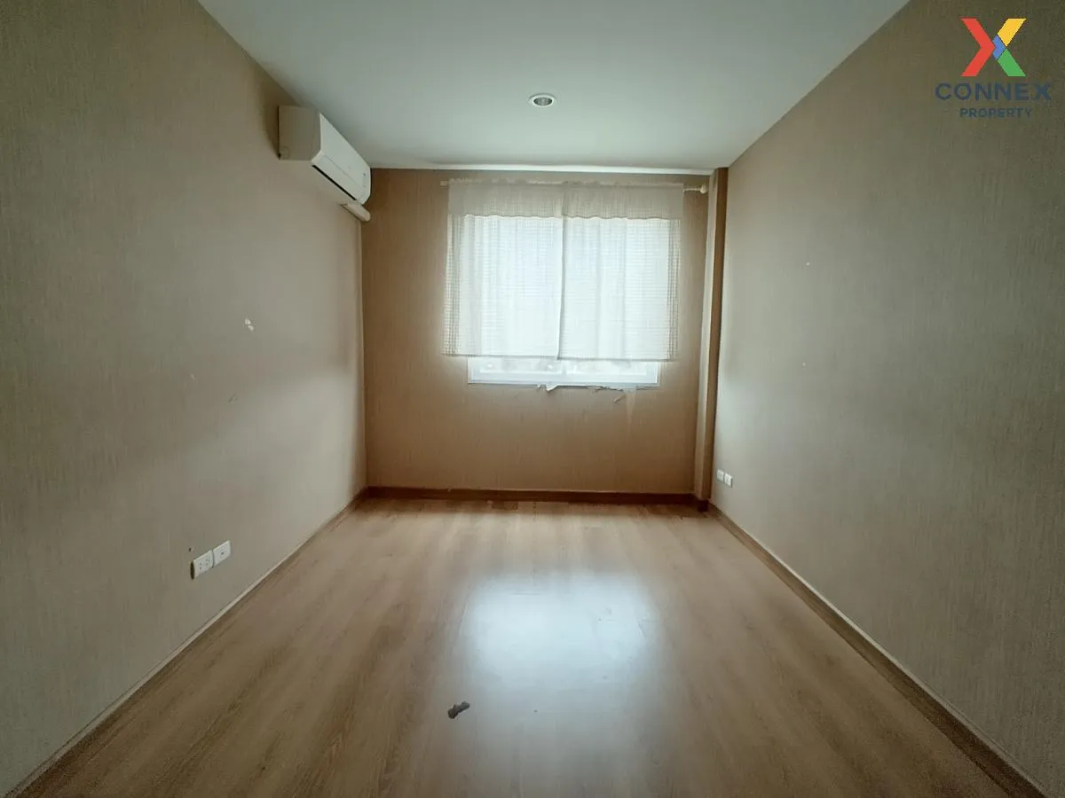 ขายทาวน์เฮ้าส์/ทาวน์โฮม  เดอะ ปาร์ค แอท แฟชั่น คันนายาว เขต บึงกุ