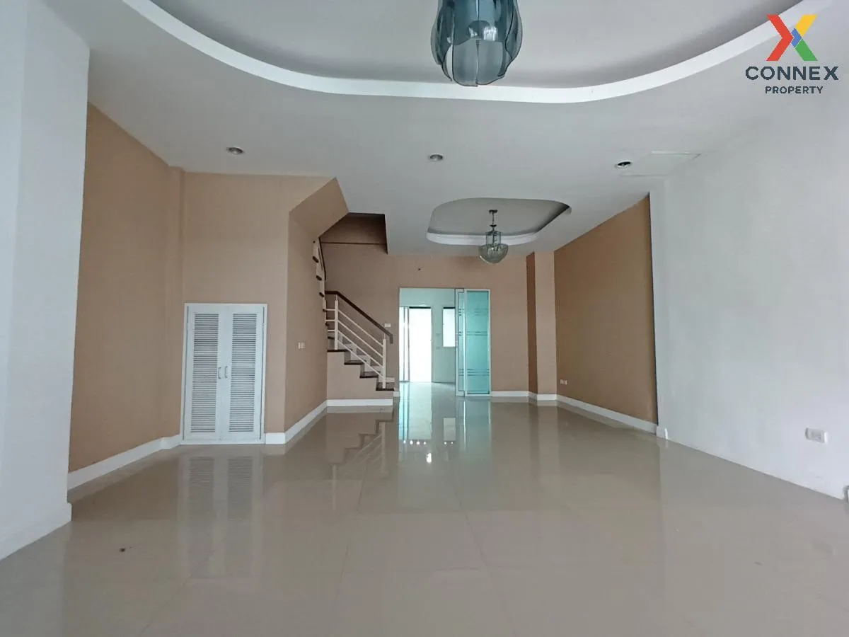 ขายทาวน์เฮ้าส์/ทาวน์โฮม  เดอะ ปาร์ค แอท แฟชั่น คันนายาว เขต บึงกุ 2