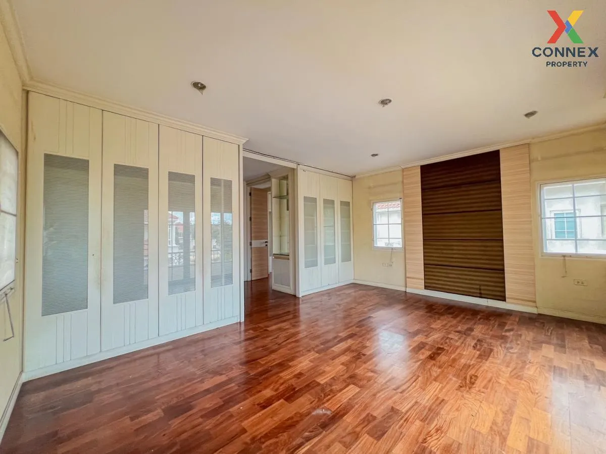 For Sale House , Baan Kaew Kanchana , wide frontage , Lak Song , 