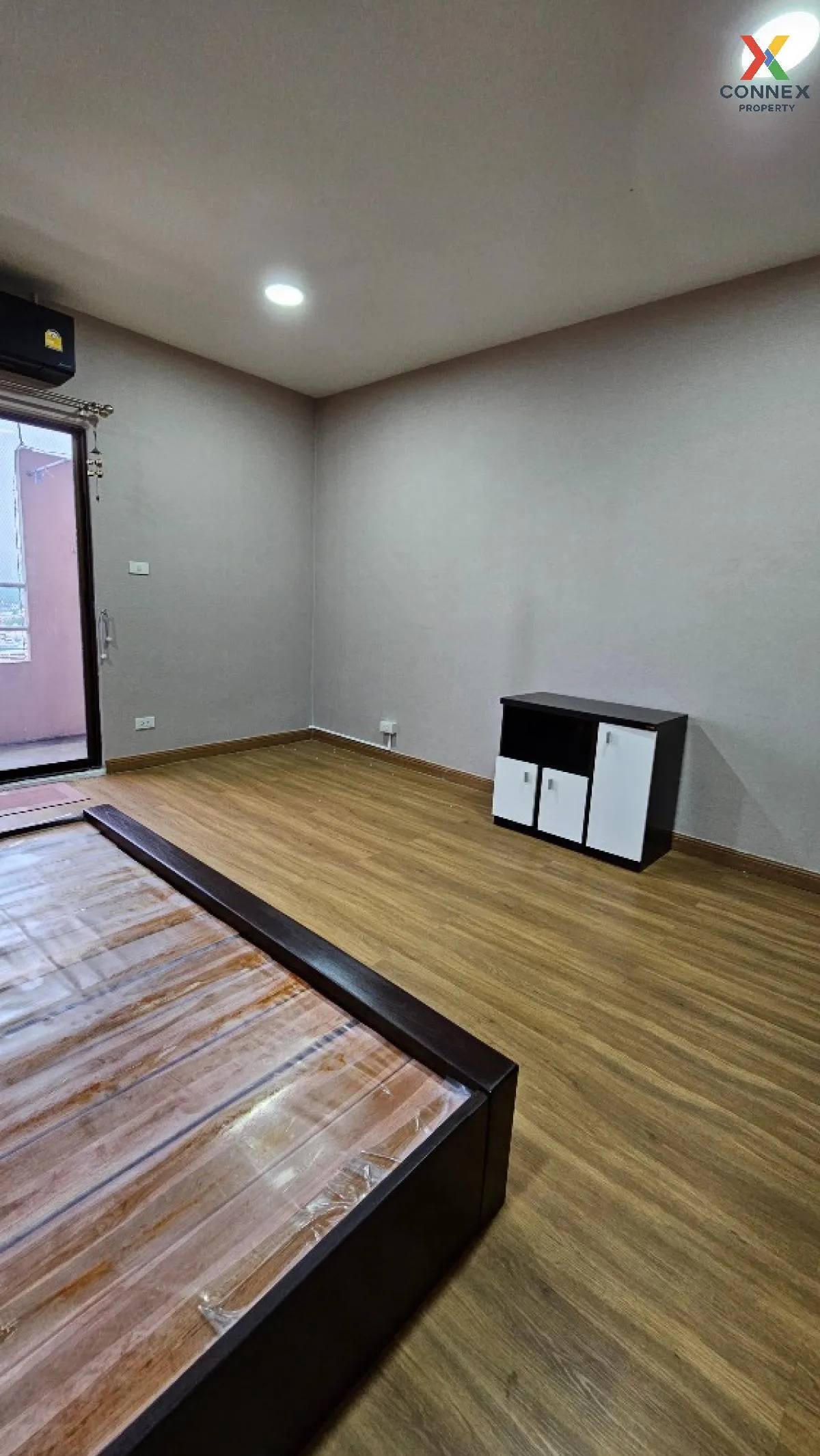 For Rent Condo , Country Complex , BTS-Bang Na , Phra Khanong , B 4