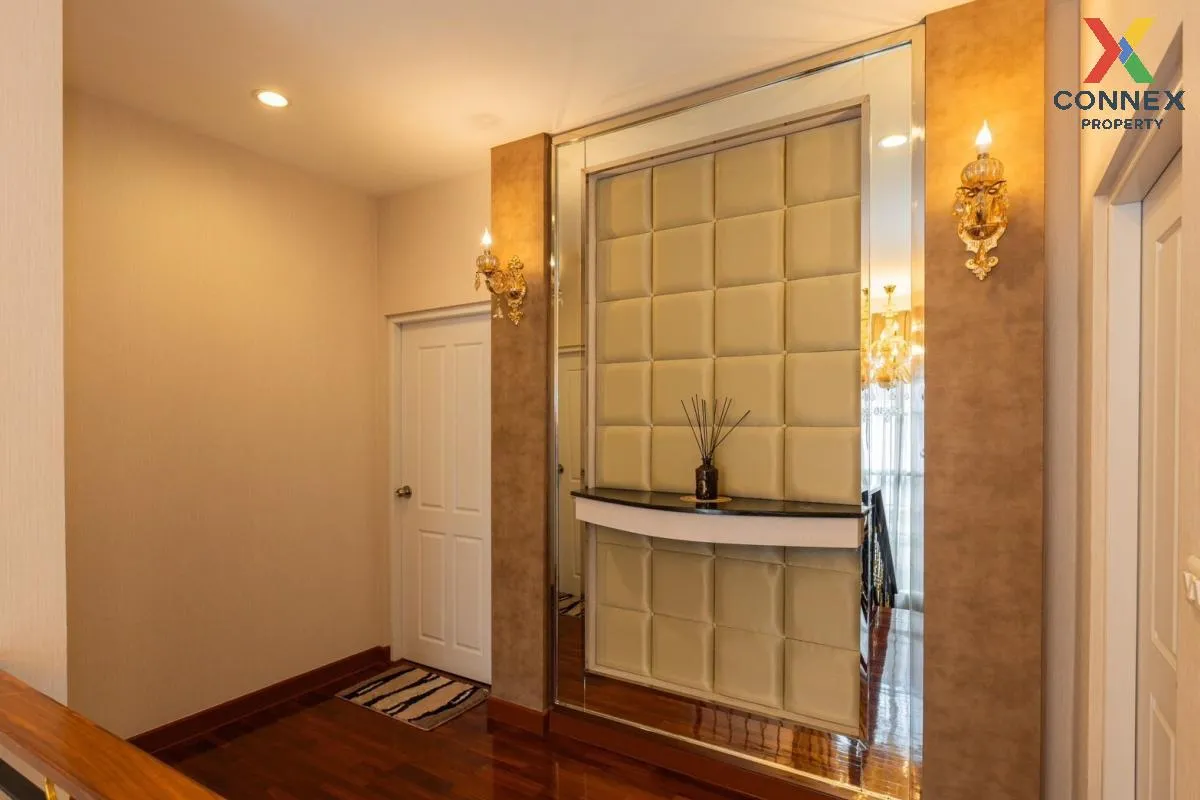 ขายบ้าน  ลัดดารมย์ อิลิแกนซ์ ศาลากลาง เชียงใหม่ ฟ้าฮ่าม เมืองเชีย ขายบ้าน  ลัดดารมย์ อิลิแกนซ์ ศาลากลาง เชียงใหม่ ฟ้าฮ่าม เมืองเชีย