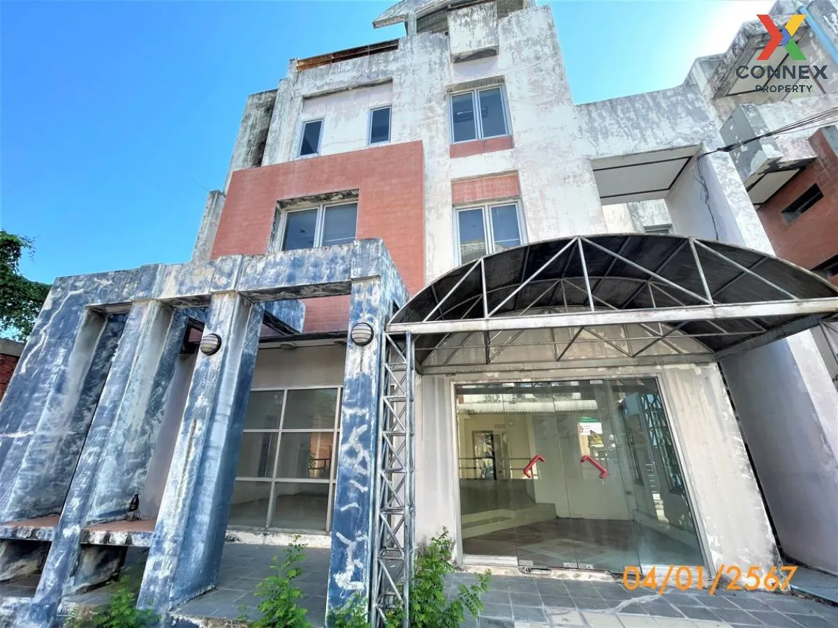 ขายบ้านพักอาศัย 4 ชั้น (โฮมออฟฟิศ) ซอย ลาดพร้าว 101 แยก 13 คลองเจ 1