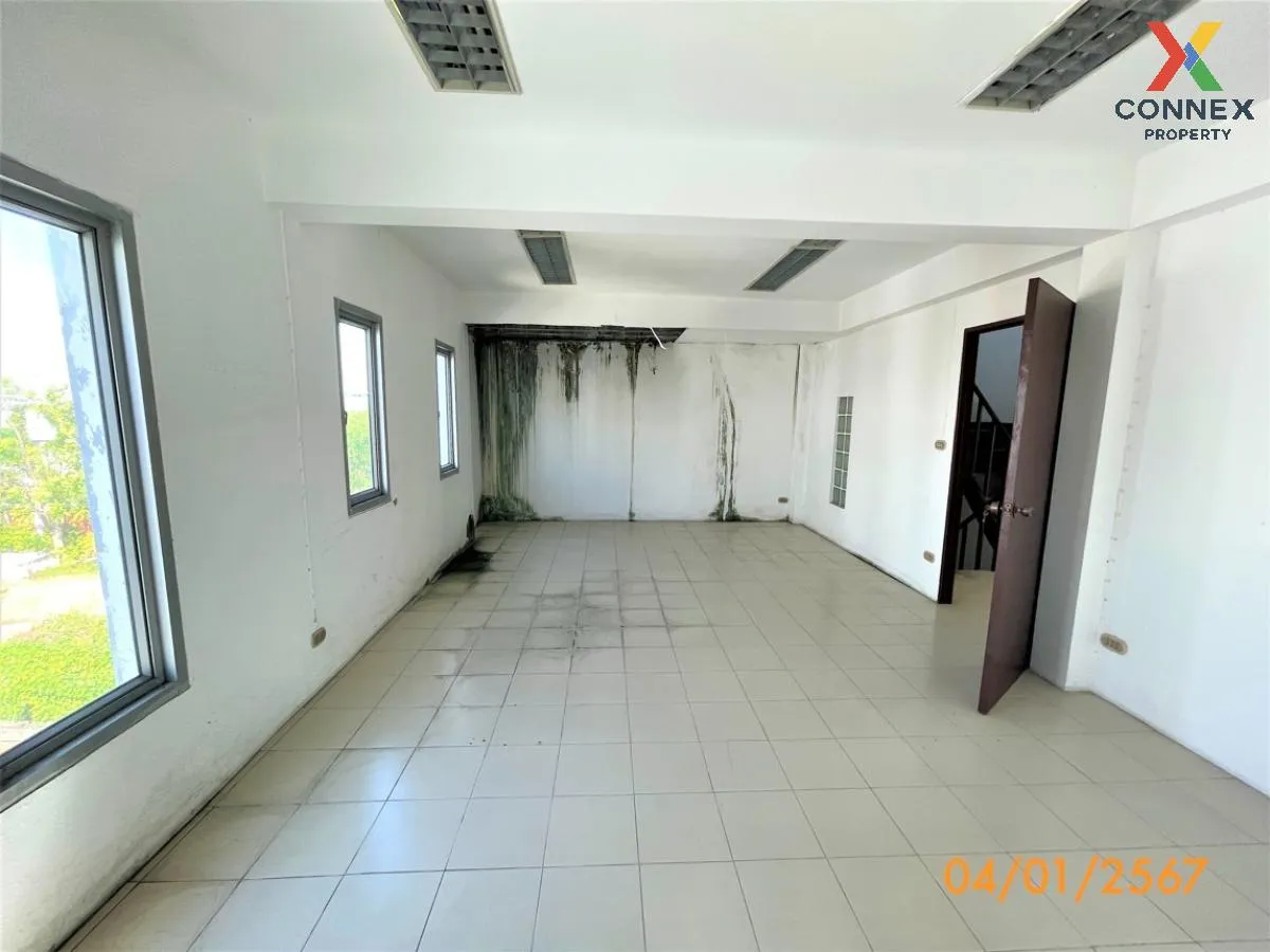 ขายบ้านพักอาศัย 4 ชั้น (โฮมออฟฟิศ) ซอย ลาดพร้าว 101 แยก 13 คลองเจ