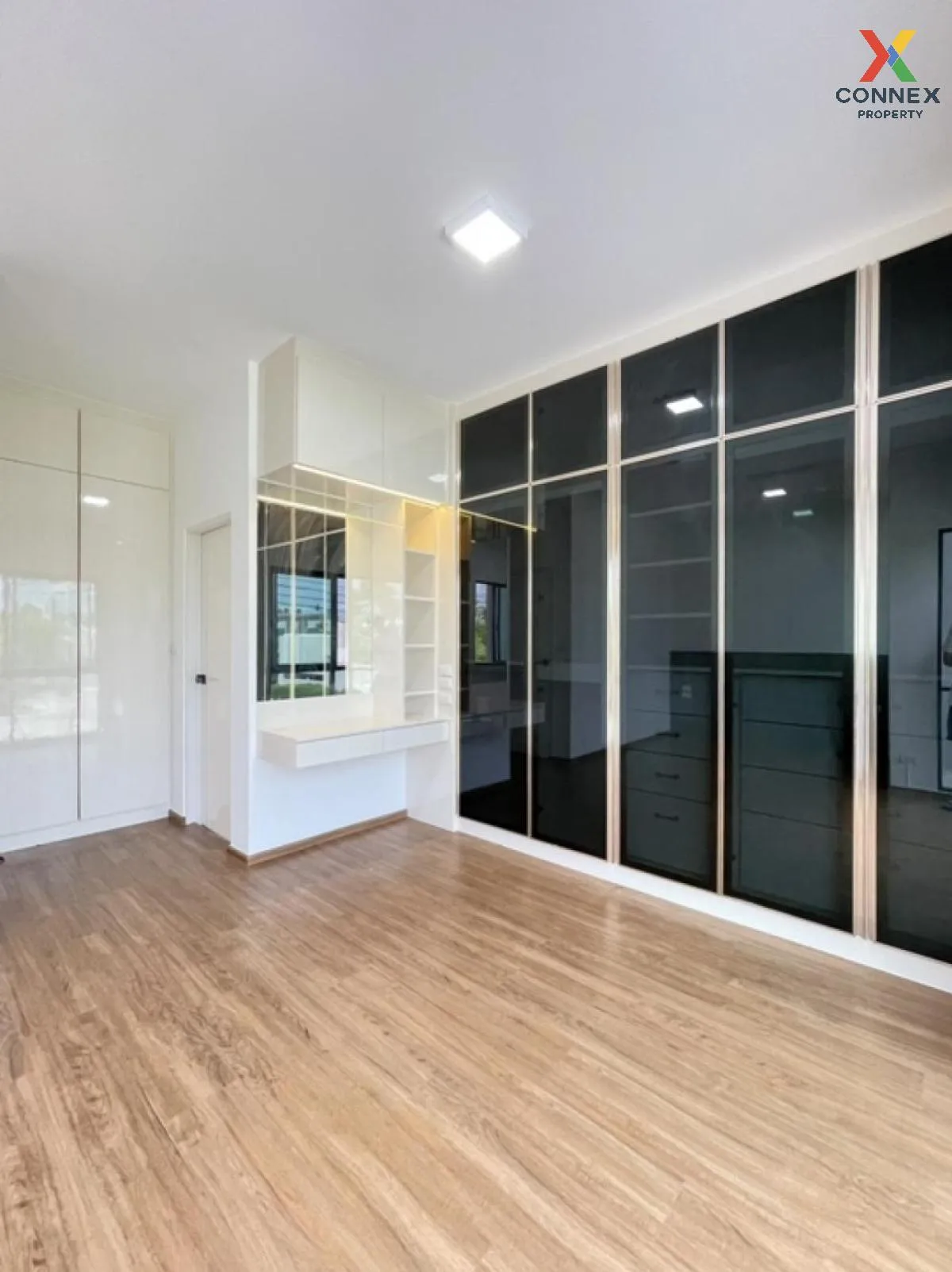 For Rent Townhouse/Townhome  , The Pleno Suksawat 30 , Bang Pakok