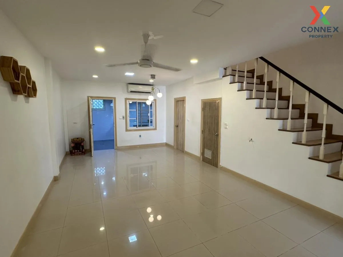 For Sale Townhouse/Townhome  , Park Rachawadee , Bang Mot , Chom  For Sale Townhouse/Townhome  , Park Rachawadee , Bang Mot , Chom
