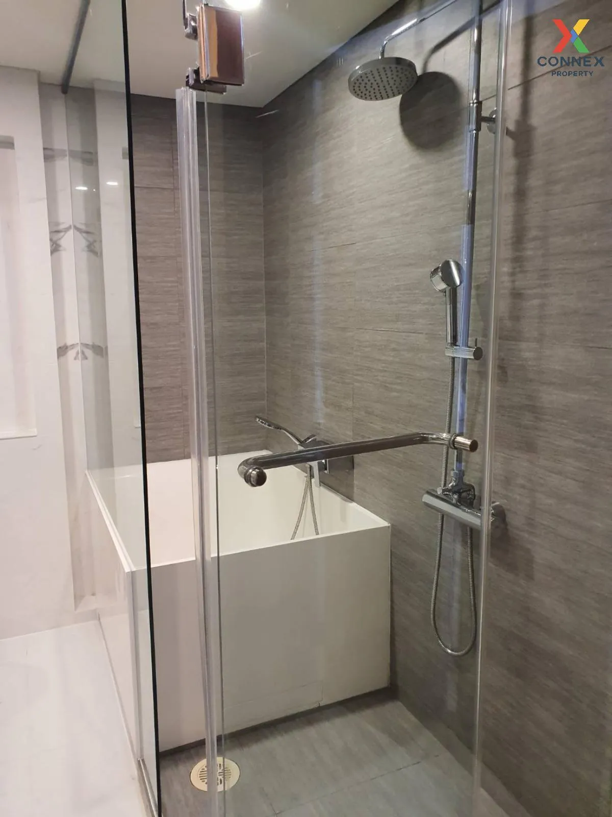 เช่าคอนโด  ไซมิส เอ๊กซ์คลูซีพ สุขุมวิท 31 BTS-พร้อมพงษ์ คลองตันเห