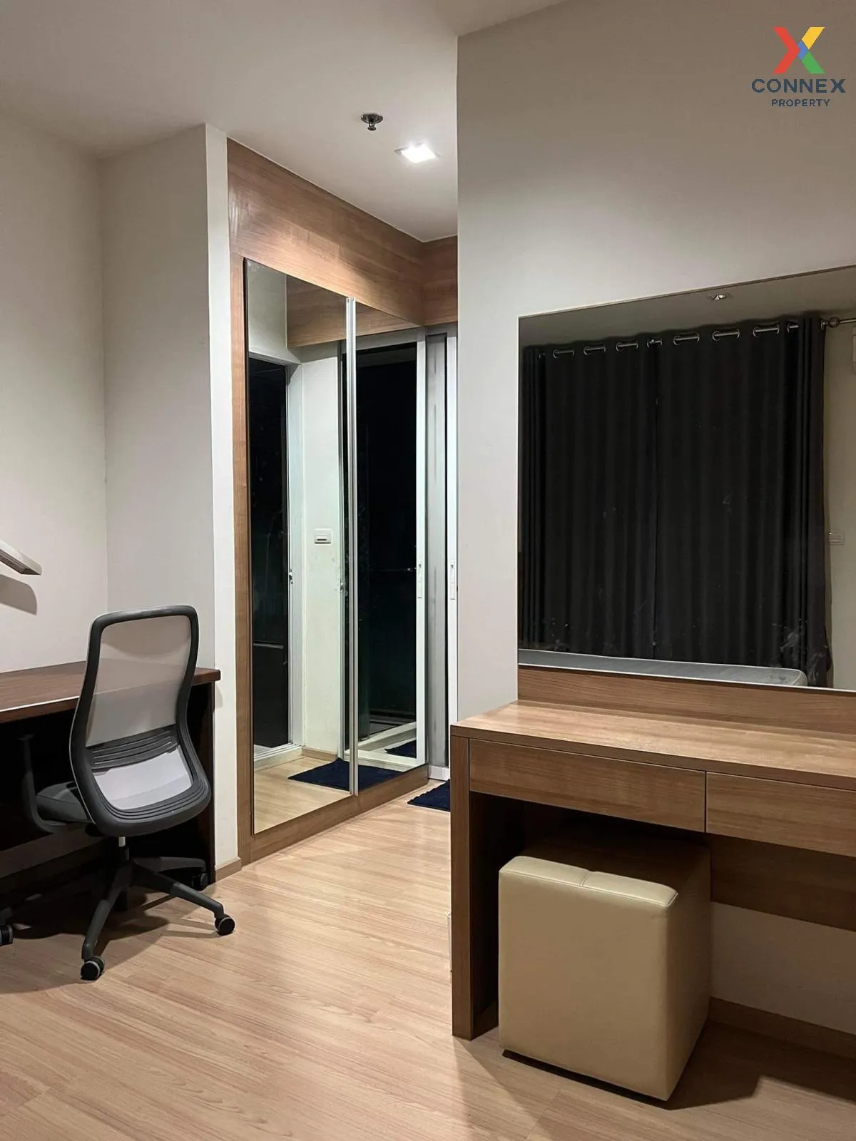 For Rent Condo , Rhythm Phahol - Ari , BTS-Saphan Khwai , Sam Sen